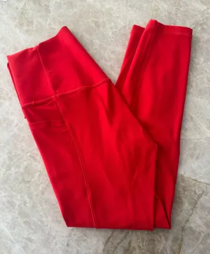 Athleta salutation stash 7/8 Leggings Small thumbnail 1