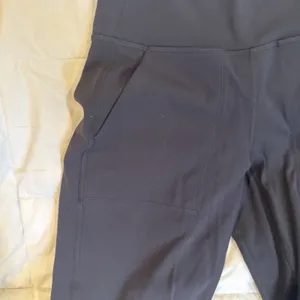 lululemon navy Black leggings Size 2 With Banded Bottom thumbnail 5