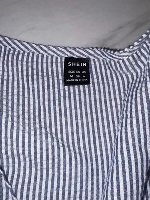 SHEIN Blue White Vertical Striped Front Tie Puff Sleeve Top Shorts Set M thumbnail 4