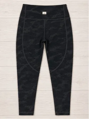 Vuori‎ The Rise The Shine Leggings XS Black Camo High Rise Pockets thumbnail 2