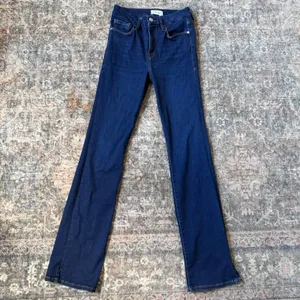FRAME Le Mini Boot Jeans Dark Indigo High Rise Slit Hem Size 28 thumbnail 6