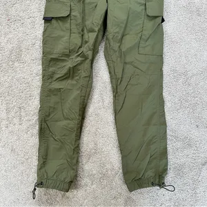 LCKR Women’s Mayday Utility Cargo Pants Nylon Pull On High Rise in Green Army S thumbnail 5