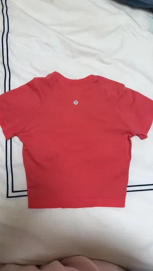 Lululemon Swiftly Tech Cropped Short Sleeve thumbnail 3