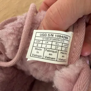 UGG Light Pink Neumel Boots Sz 6 thumbnail 6