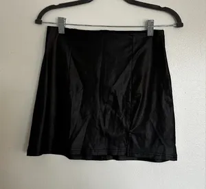 Shein Black Leather Mini Skirt thumbnail 2