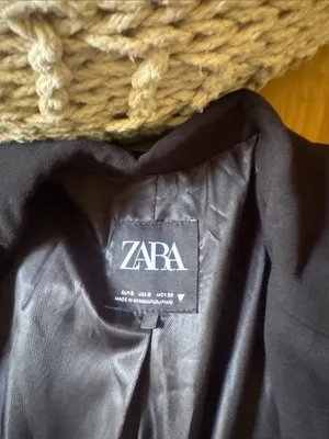 Zara Black Oversized Single-Button Blazer thumbnail 2