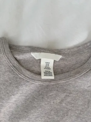 H&M Top thumbnail 2