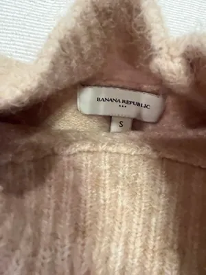 Banana Republic Sweater thumbnail 2