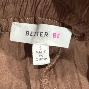 Better Be Brown Lightweight Shorts Women’s Small thumbnail 2
