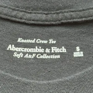 Abercrombie & Fitch Soft A&F Collection Black Fitted Short Sleeve Tee size S thumbnail 7