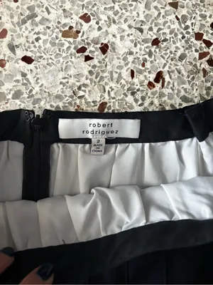 Robert Rodriguez Black Pleated Mini Skirt with Lace Trim size 2 thumbnail 4