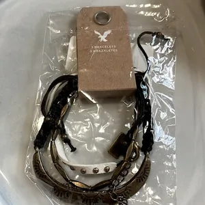 American Eagle NWT Trio Bracelet Stack 🌞💫 thumbnail 5
