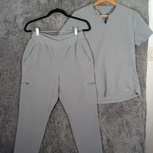Jaanuu women's set scrub pants n top gray size Medium thumbnail 1