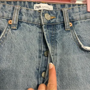 Zara Button Fly Jeans thumbnail 3