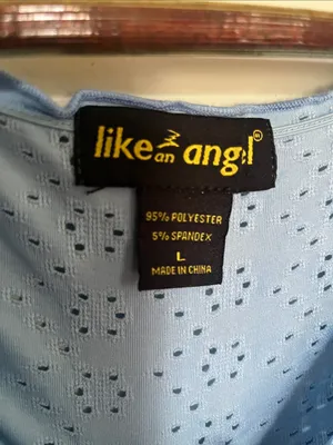 like an angel Powder Blue Eyelet Ruched V-Neck Crop Top thumbnail 2