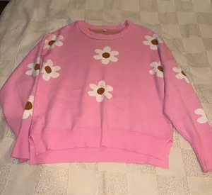 Pink Daisy Knit Sweater - Cozy Floral Crewneck thumbnail 1
