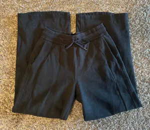 Lululemon Scuba Pants thumbnail 1