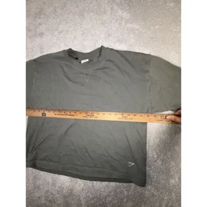 gymshark gray oversized cropped t shirt large embroidered logo thumbnail 4