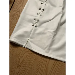 New Women’s Faux Suede Skirt Stretchy Off White Size Medium/Large Waist 29” thumbnail 4