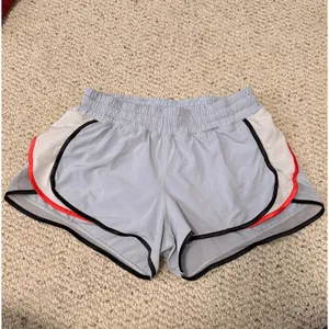 Lululemon Super Squad Short 4 Silver Fox Angel Wing Black Coral 3" Running thumbnail 2