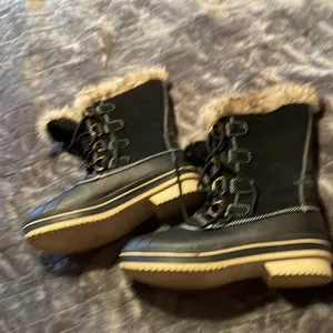 Merona by Target winter boots duck boot inspired thumbnail 7