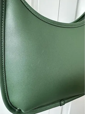 Coach Originals Curve Zip Bag Brass / Hunter Green thumbnail 4