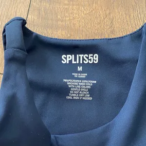 Splits59 Midnight Blue High Neck sports bra size Medium thumbnail 2