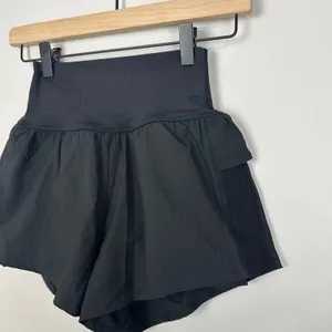 Halara High Waisted Active Flare Shorts Black Ruffles Mesh Accents XS NEW thumbnail 5