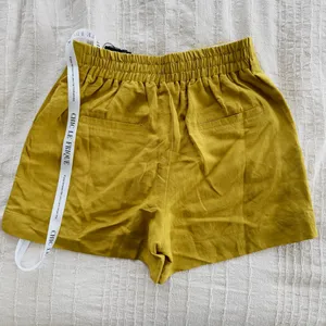 Yellow Linen Shorts thumbnail 4