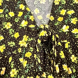 ASOS Floral Print Flutter Sleeve Blouse thumbnail 5