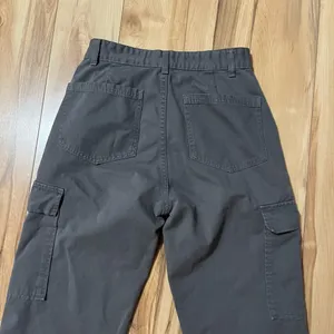 Stradivarius STR Gray Trouser Pants High Rise Straight Leg Sz 6 Grunge 90’s thumbnail 7