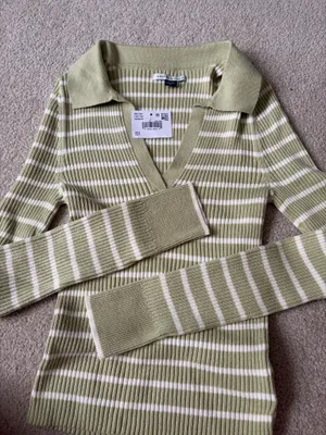 American Eagle Sweater thumbnail 1