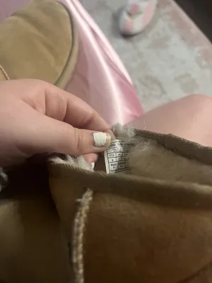 UGG Ultra Classic Mini Boots thumbnail 5