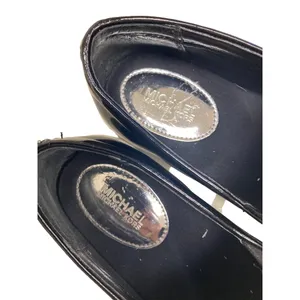 Michael Kors women’s shoe sneaker leather patent black w/rhinestones 8.5 SKU 718 thumbnail 5