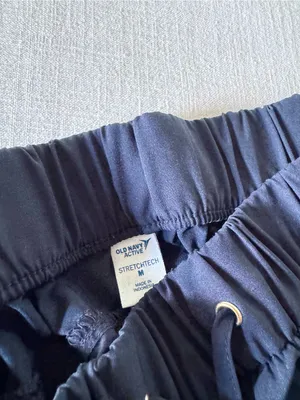 Old Navy High-Waisted StretchTech Utility
Crop Pants, Navy - Medium thumbnail 9
