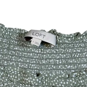LOFT Women's Green Polka Dot Elastic waist Short sleeve shirt. Size M thumbnail 2
