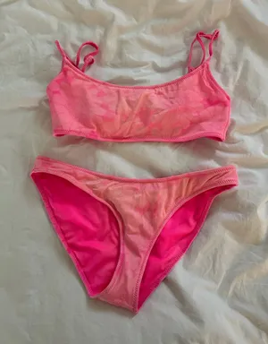 Triangl Bikini Set thumbnail 1