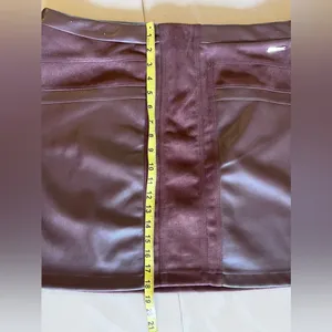 Marc New York Burgundy Velvet Faux Leather mini Skirt XL polyester spandex thumbnail 8