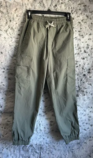 273. Vuori Birch Joggers Army Green sz xs nwot thumbnail 1