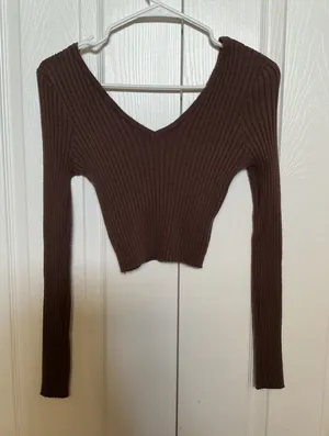 Active USA Brown Ribbed V-Neck Long Sleeve Crop Top thumbnail 1