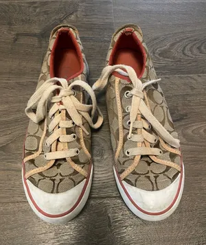 Women’s Coach Tan & Beige Signature Canvas Sneakers w/ Coach Logo Size 7.5M thumbnail 1