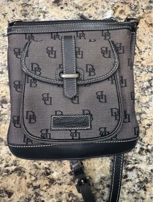 Dooney Bourke Messenger Crossbody Shoulder Bag Logo Canvas Leather‎ thumbnail 1