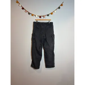 Uniqlo washed black stretchy cargo jeans thumbnail 2