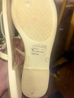 Tory Burch Miller Beige Thong Sandals Logo Medallion Slip On Women’s 8 thumbnail 3