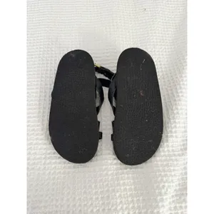 Amazon Black Strappy Ankle Strap Flat Sandals Size 7 thumbnail 3