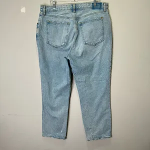 Abercrombie & Fitch Short Ultra High Rise 90s Straight‎ Jean Light Wash Curve thumbnail 4