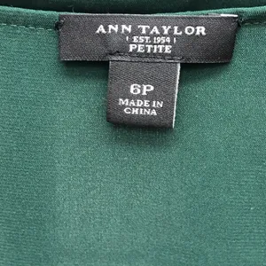 Ann Taylor Green silk blouse top Flounce Ruffle Petite 6 thumbnail 3