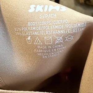 NWOT Skims Body Unlined Plunge Mid Thigh Bodysuit Clay small thumbnail 5