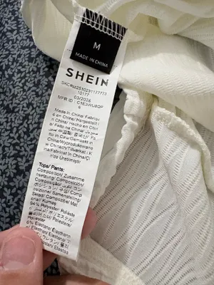 White Shein Shorts shells waistband thumbnail 2
