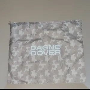 Dagne Dover Camo Dust Bag 33WX29H thumbnail 2